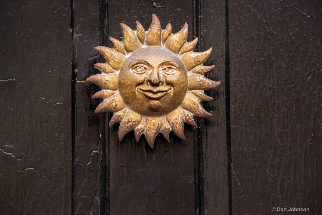 Sun on Door 3-0 F LR 2-15-19 J096