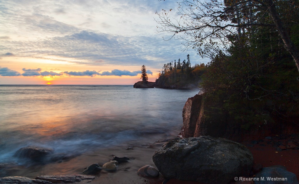 Sun coming up on Lake Superior - ID: 15705033 © Roxanne M. Westman