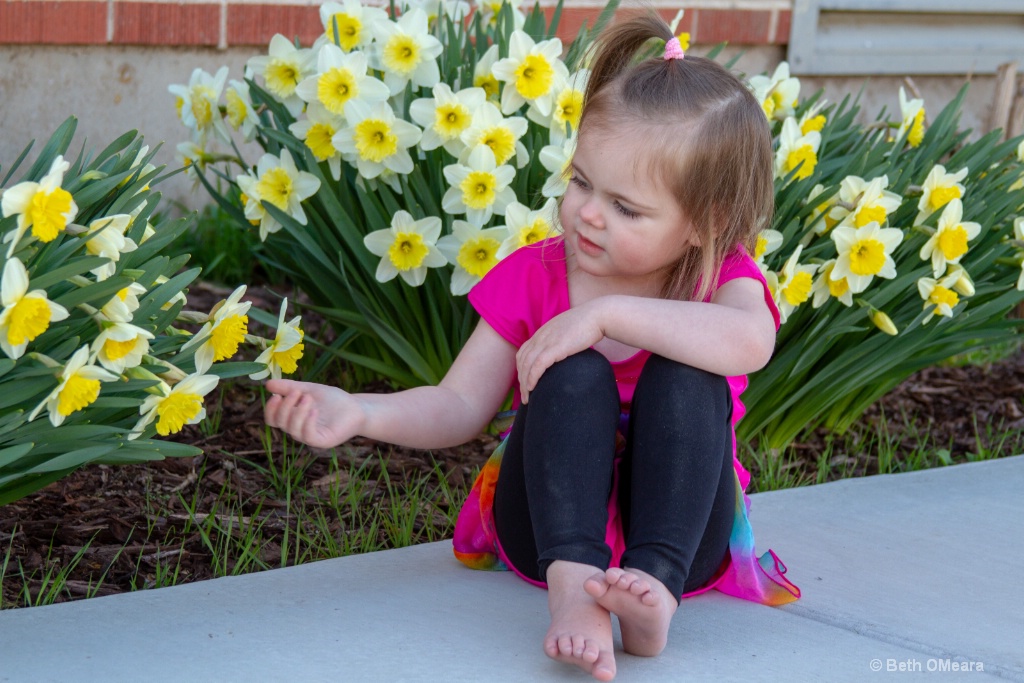 Flower Girl - ID: 15709439 © Beth OMeara