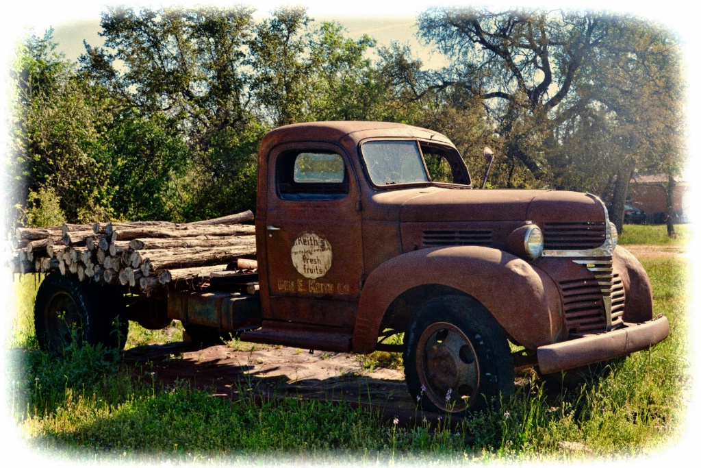 --------"Old Ben E. Kieth Truck"-------