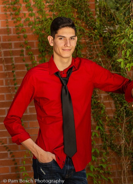 JM-3162 - ID: 15720028 © Pam Bosch