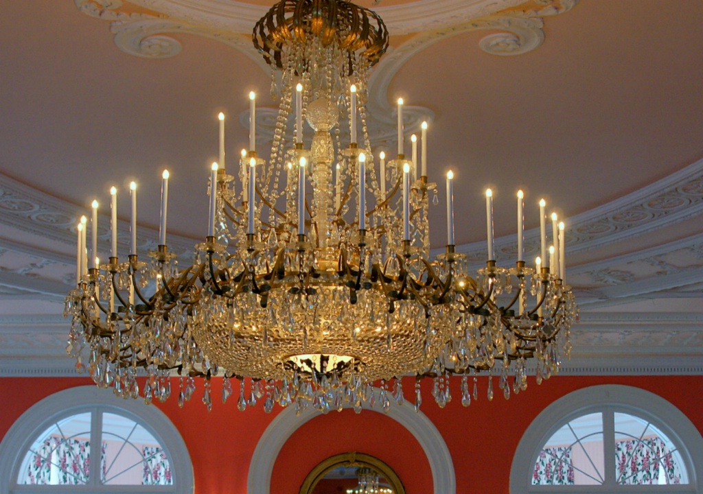 Circle chandelier 