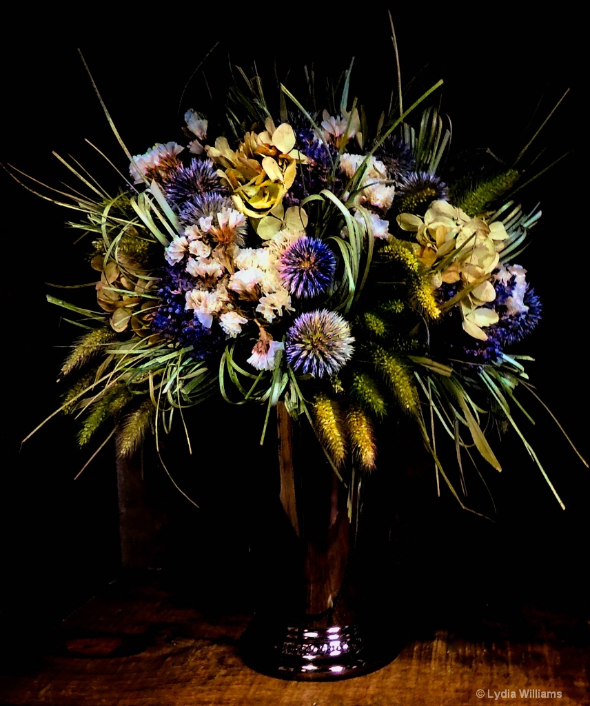Floral 1 - ID: 15723544 © Lydia Williams