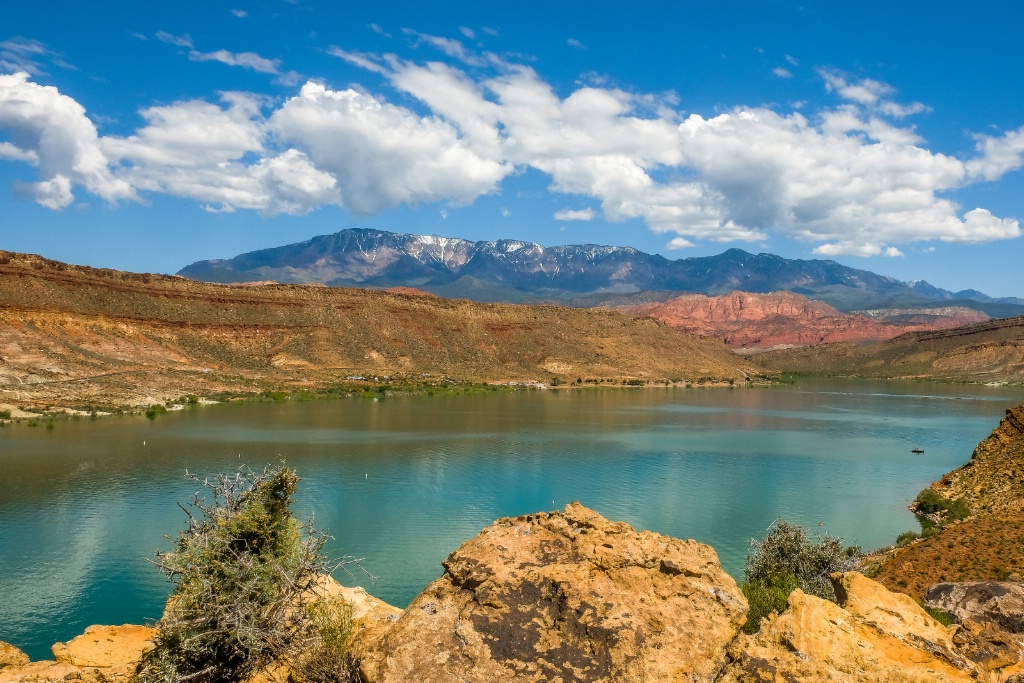 crazy ancient rock formations at the lake