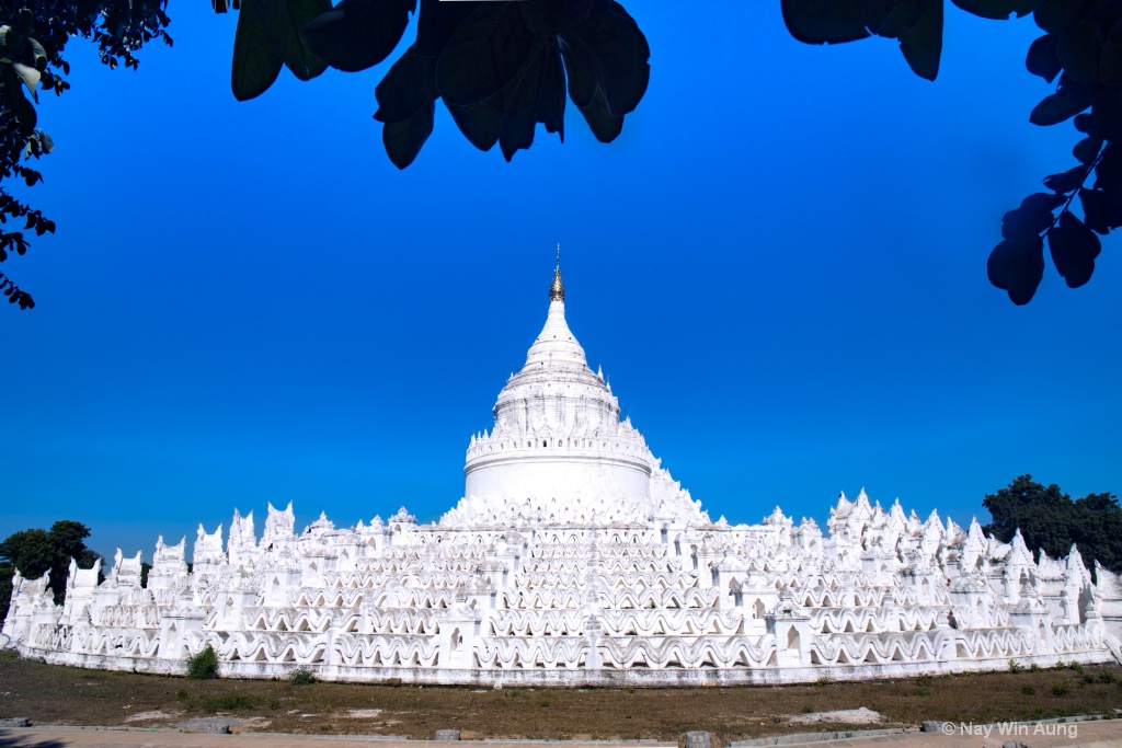 Myatheindan Pagoda